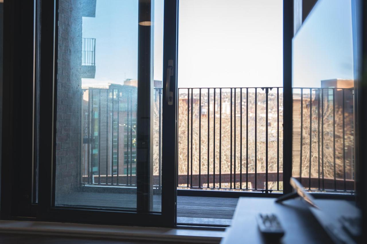 Modern 1-Bed Apartments - New - City Centre - Free Wi-Fi - シェフィールド エクステリア 写真